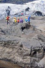 Senderismo por el glaciar Solheimajokull, Islandia.