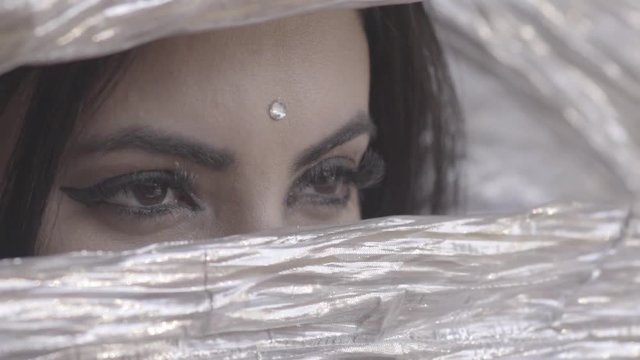 Eyes Odalisque - Belly Dancer