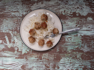 breakfast of rice with meat balls