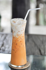 iced tea or milk tea