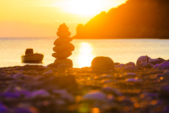 Fototapeta Sunrise or sunset over sea surface