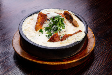 Roasted chicken in cream sauce