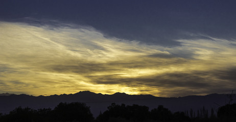 atardecer montaña