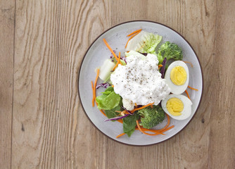 Garden Salad with Cottage Cheese