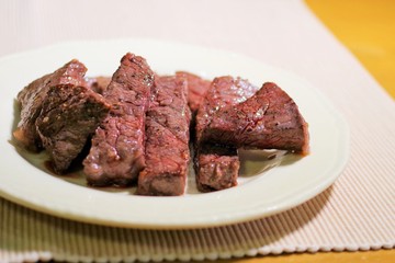 牛ステーキ肉の焼肉