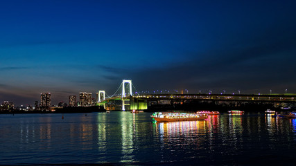 Fototapeta na wymiar Tokyo Bay at Night