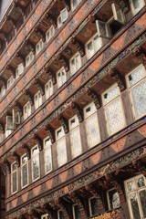 Reich verzierte Fassade des Hildesheimer Knochenhaueramtshauses (Marktseite)