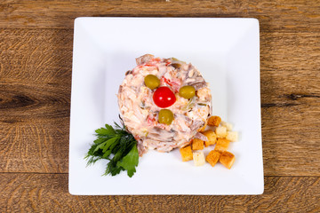 Beef salad with parsley