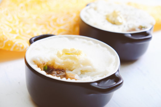 Baking bowls with delicious shepherd's pie