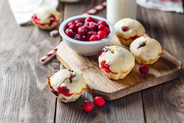 Muffins with cranberries and chocolate