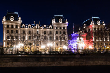 Fototapeta na wymiar State Police in Paris at night time