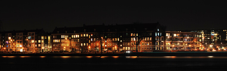 Fototapeta na wymiar skyline rotterdam by night