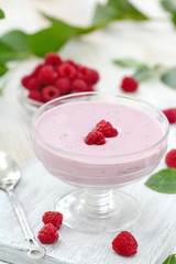 Delicious raspberry mousse in a bowl