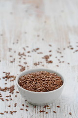 Seeds of linen brown in a bowl