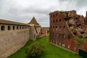 ORESHEK FORTRESS
