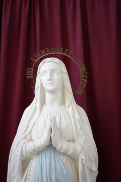 Mother Mary statue