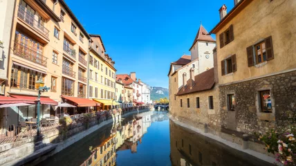 Fotobehang Thiou canal and  Palais de l'Isle in old town of Annecy. France © Valery Bareta