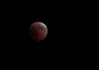 Eclissi di Luna e luna di sangue © Gabriele