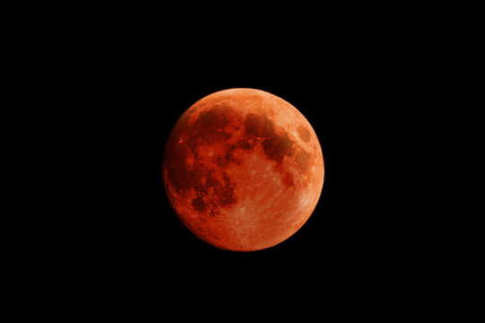 High Resolution Blood Moon