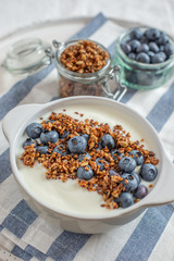 Joghurt mit Beeren