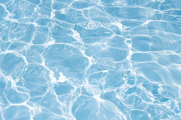 Obraz premium Texture of water in swimming pool for background
