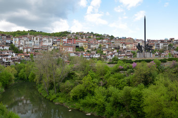 Fototapeta na wymiar Large view of Veliko Tarnovo City in Bulgaria