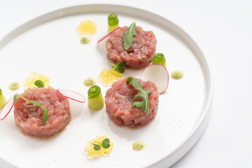 tartar with radish