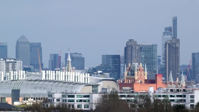 Skyline of London panning shot
