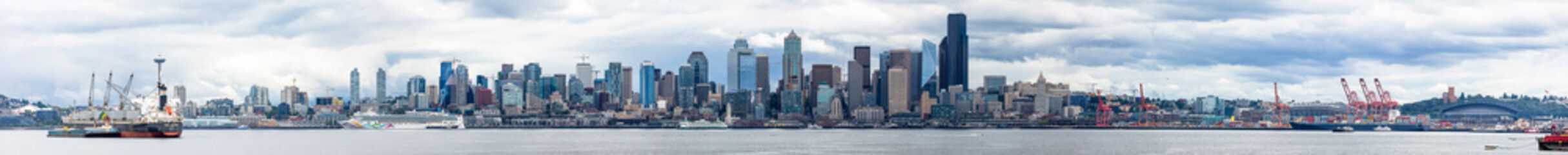Fototapeta na wymiar Seattle Skyline Panorama