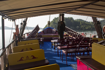spezielles Motorboot