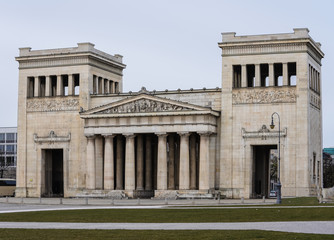 Obraz premium Bayern - München - Königsplatz