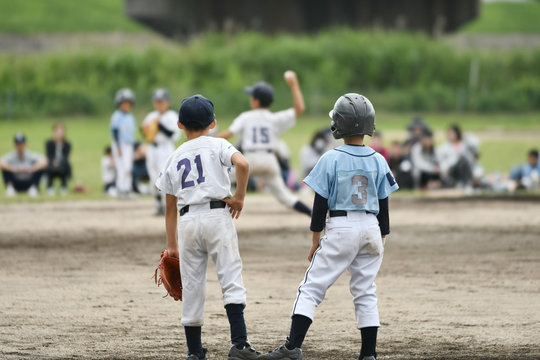少年野球の試合