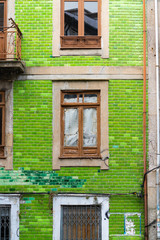 Naklejka premium Green tiled house in Porto, Portugal