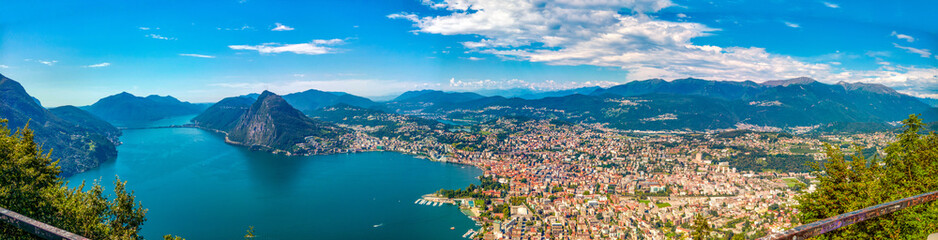 Fototapeta na wymiar Lugano from above