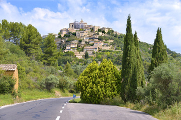 Village of Gordes on a hill, commune in the Vaucluse département in the Provence-Alpes-Côte d'Azur region in southeastern France