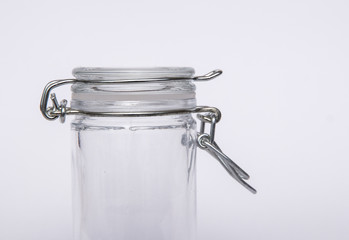 Glas mit Schnappverschluss