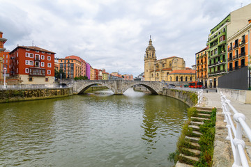 Naklejka premium panoramic view of bilbao old town with san Anton church at background, Spain
