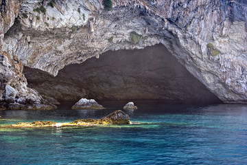 Felsenhöhle