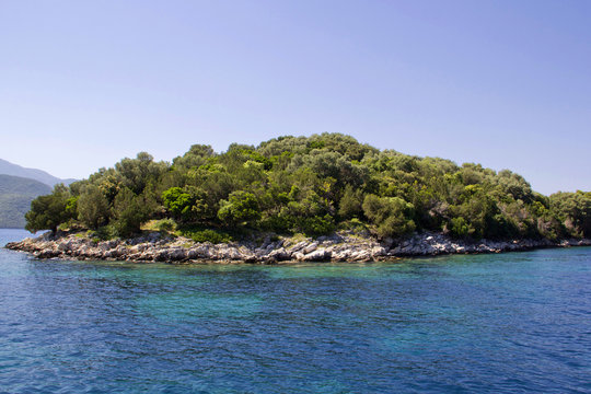 Skorpios
