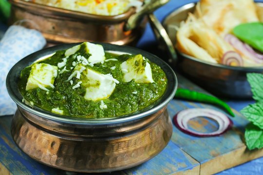 Palak Paneer / Spinach Cottage cheese curry with rice and Roti