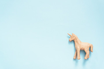 Paper mache unicorn © arinahabich