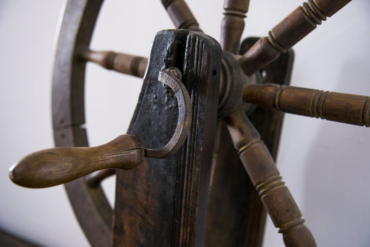 Old Fashioned manual wool spinning wheel