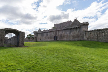 Fototapeta na wymiar Craigmillar Castle