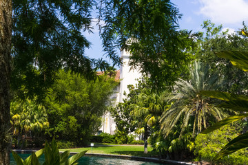 Obraz premium The park and lagoon