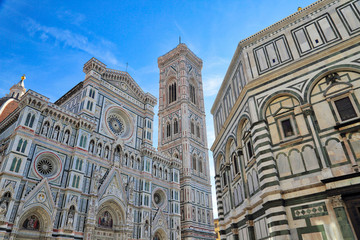 Fototapeta premium Punkt orientacyjny katedry Duomo we Florencji