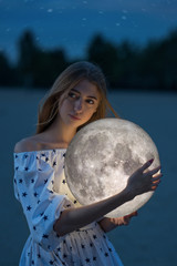Naklejka premium girl with moon