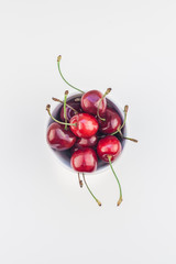 Obraz na płótnie Canvas Fresh ripe cherry in a bowl