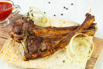 Grilled lamb ribs