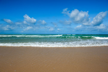 Fototapeta na wymiar Summer beach and ocean