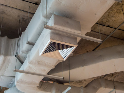 Ventilation system ceiling air duct